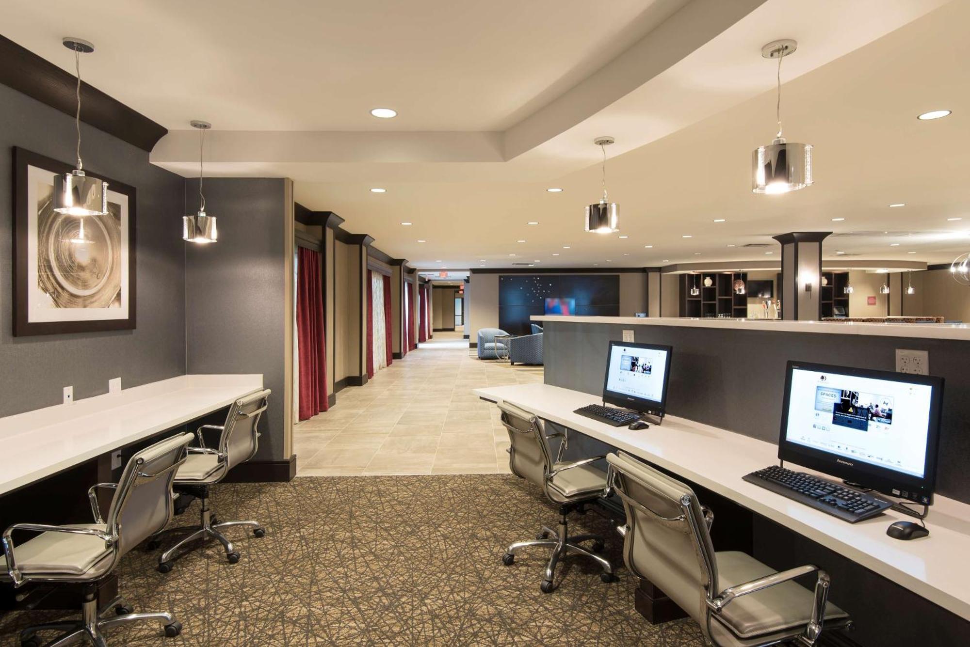 Doubletree By Hilton Schenectady Hotel Ngoại thất bức ảnh