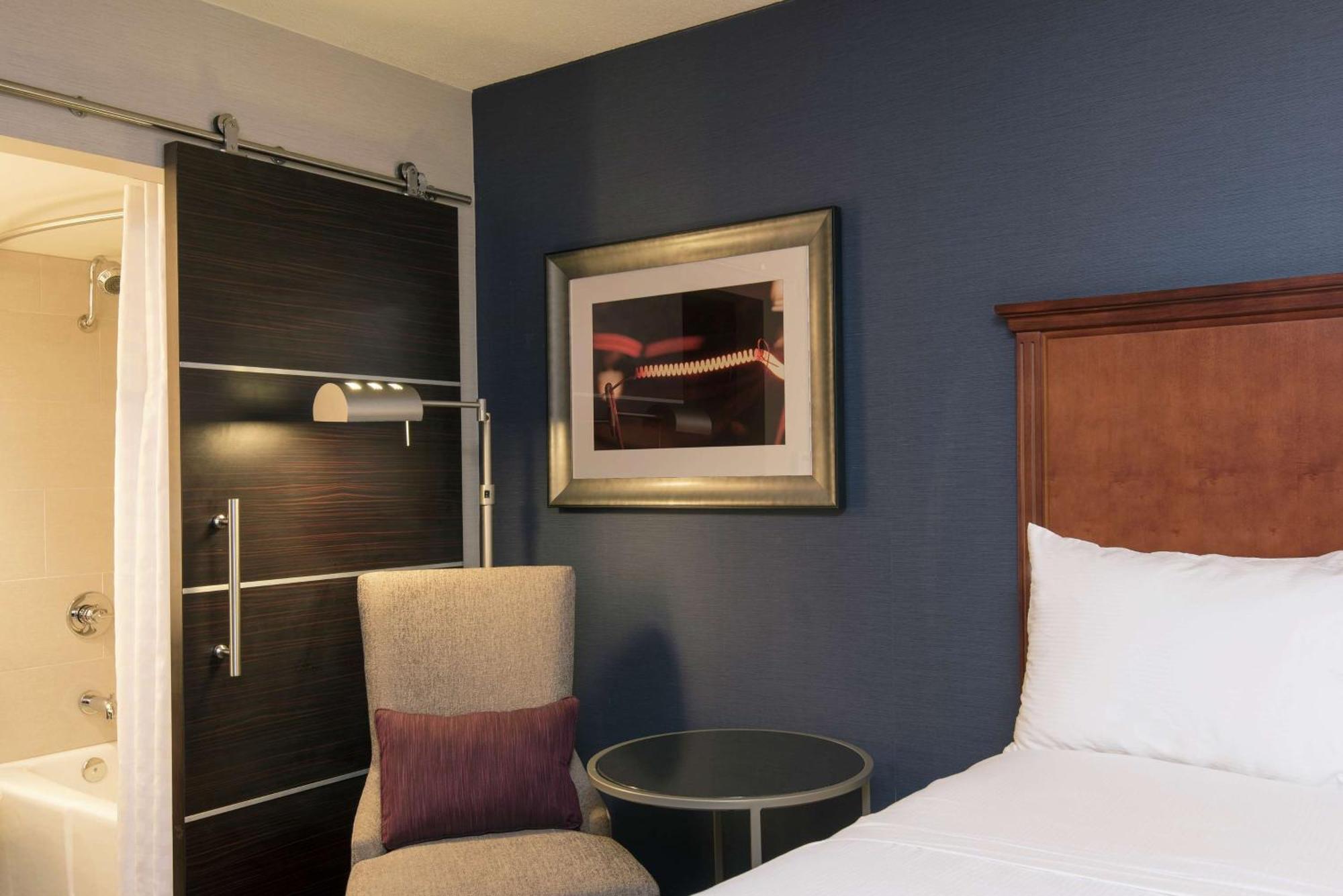 Doubletree By Hilton Schenectady Hotel Ngoại thất bức ảnh
