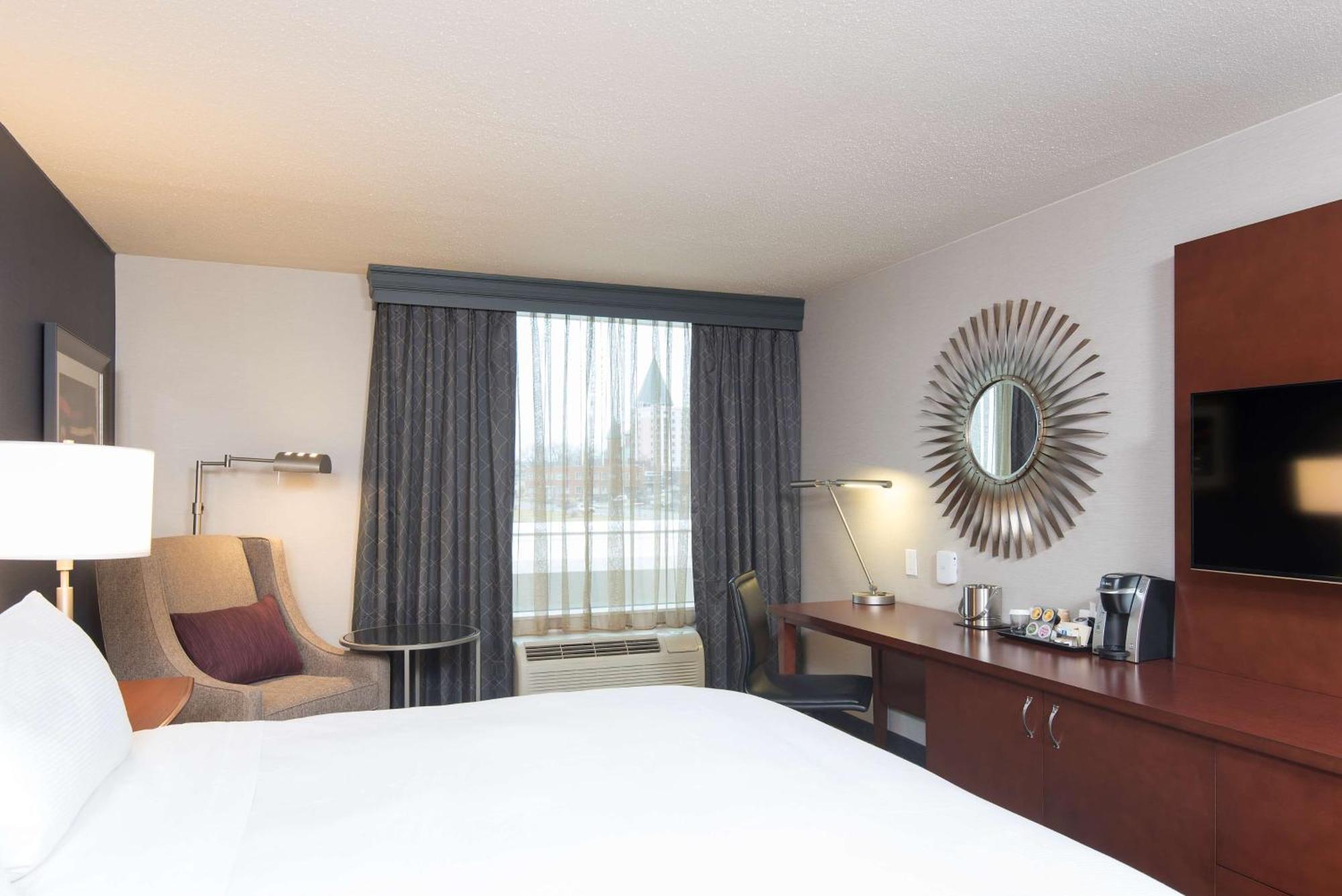 Doubletree By Hilton Schenectady Hotel Ngoại thất bức ảnh