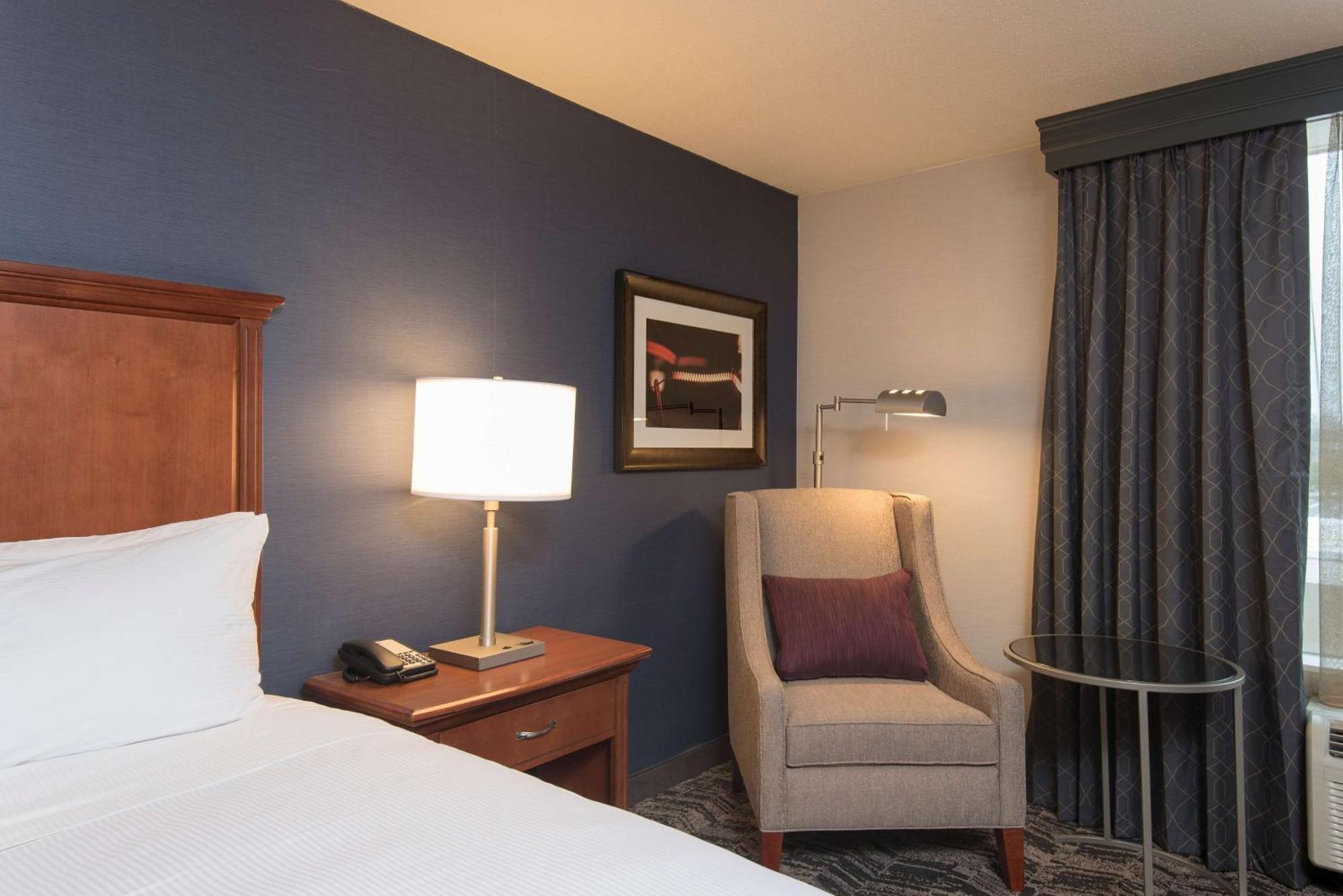 Doubletree By Hilton Schenectady Hotel Ngoại thất bức ảnh